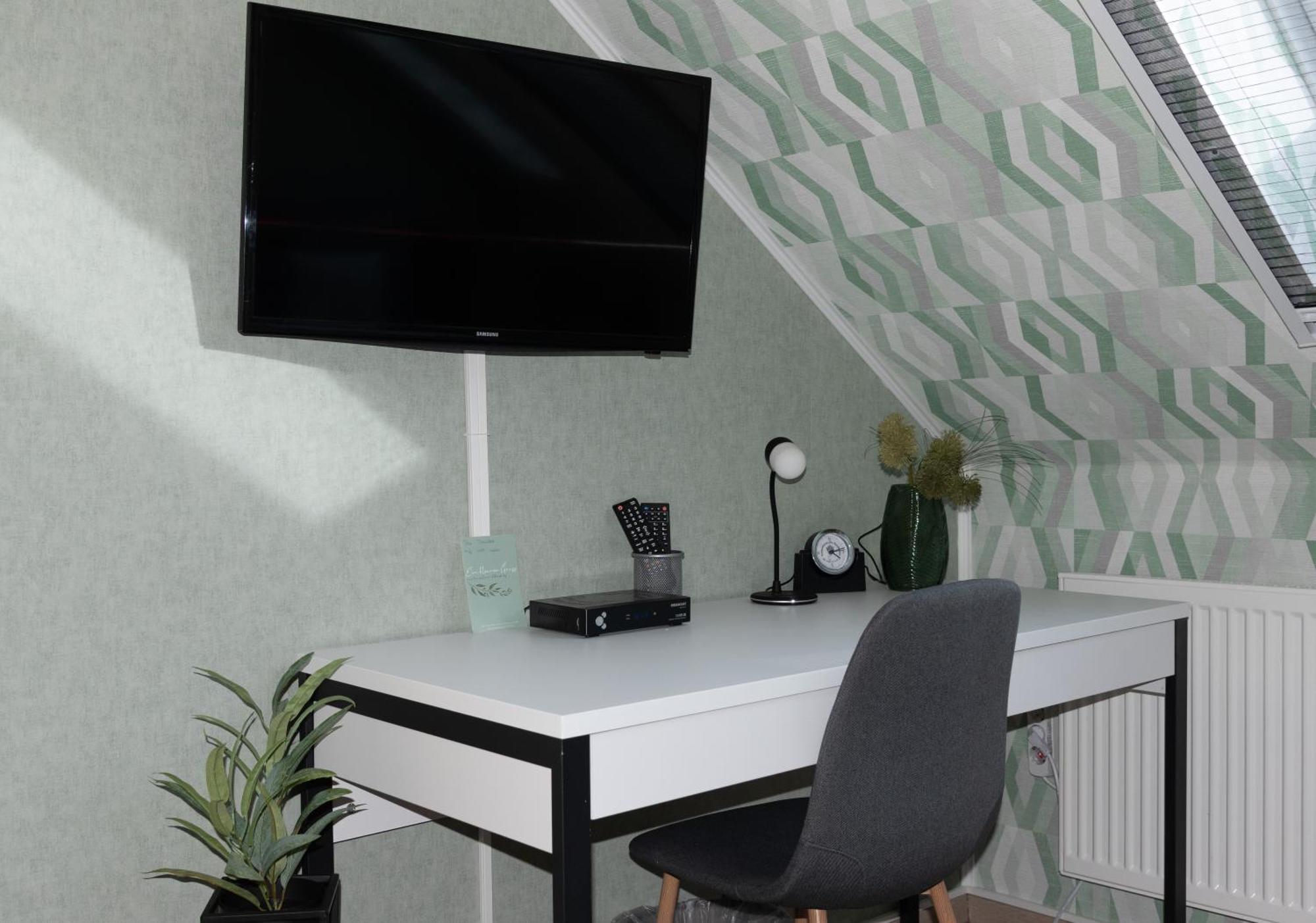 Moderne, Gemuetliche Dg-Wohnung In Ruhiger Lage 纽保沃姆瓦尔德 外观 照片